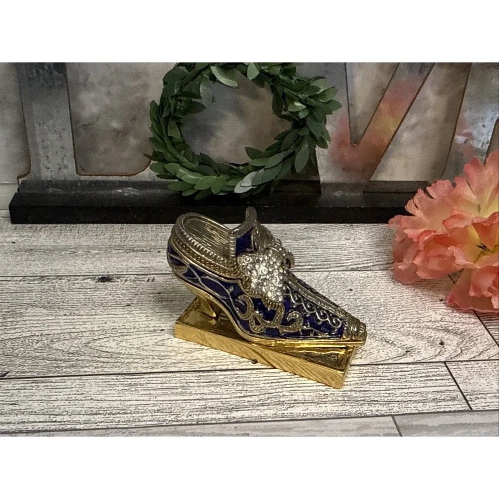 N/A vintage enameled